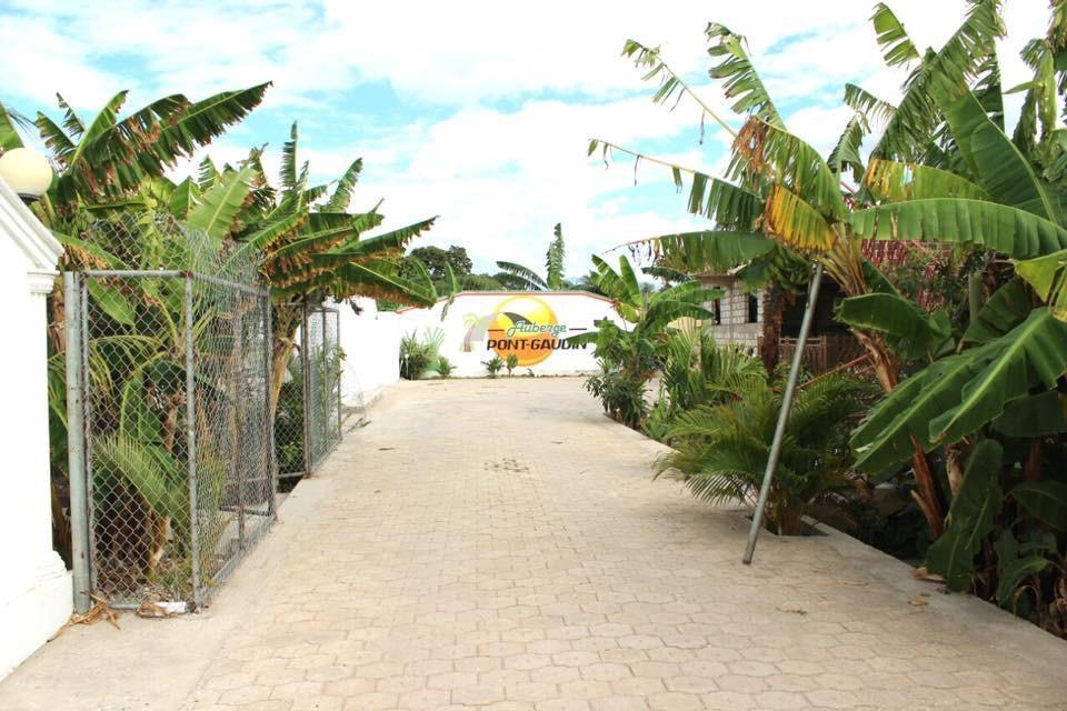 Gonaives Auberge Pont-Gaudin מראה חיצוני תמונה